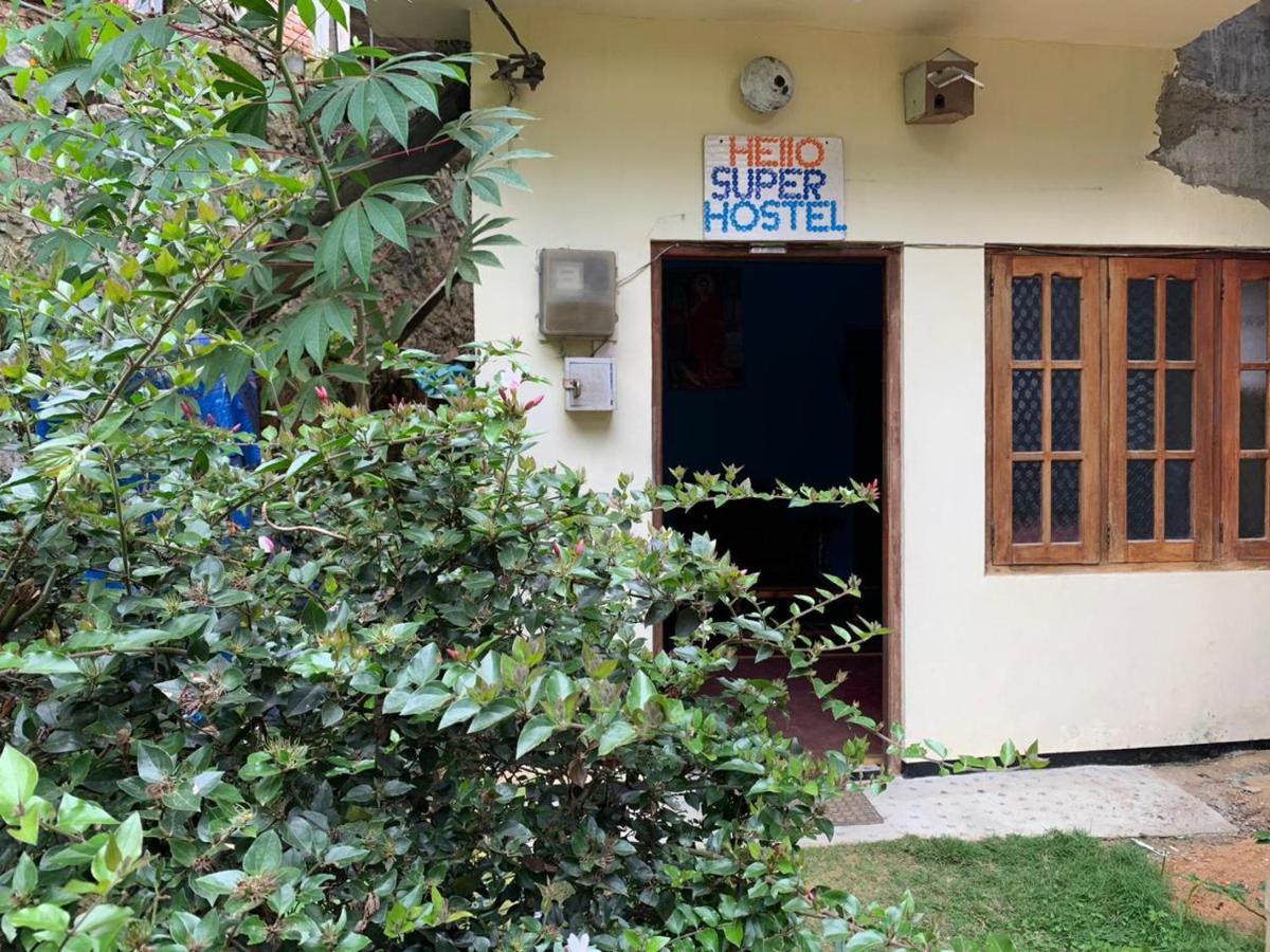 Hello Super Hostel เอลลา ภายนอก รูปภาพ